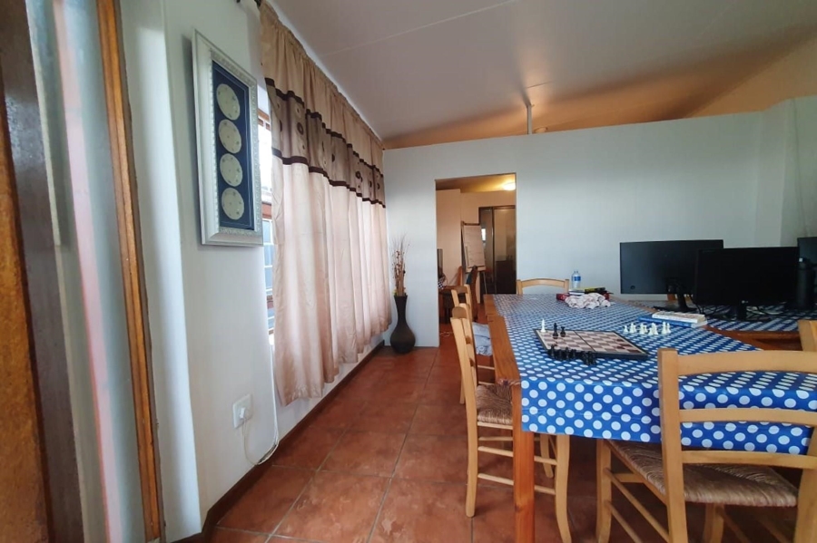 9 Bedroom Property for Sale in De Bakke Western Cape